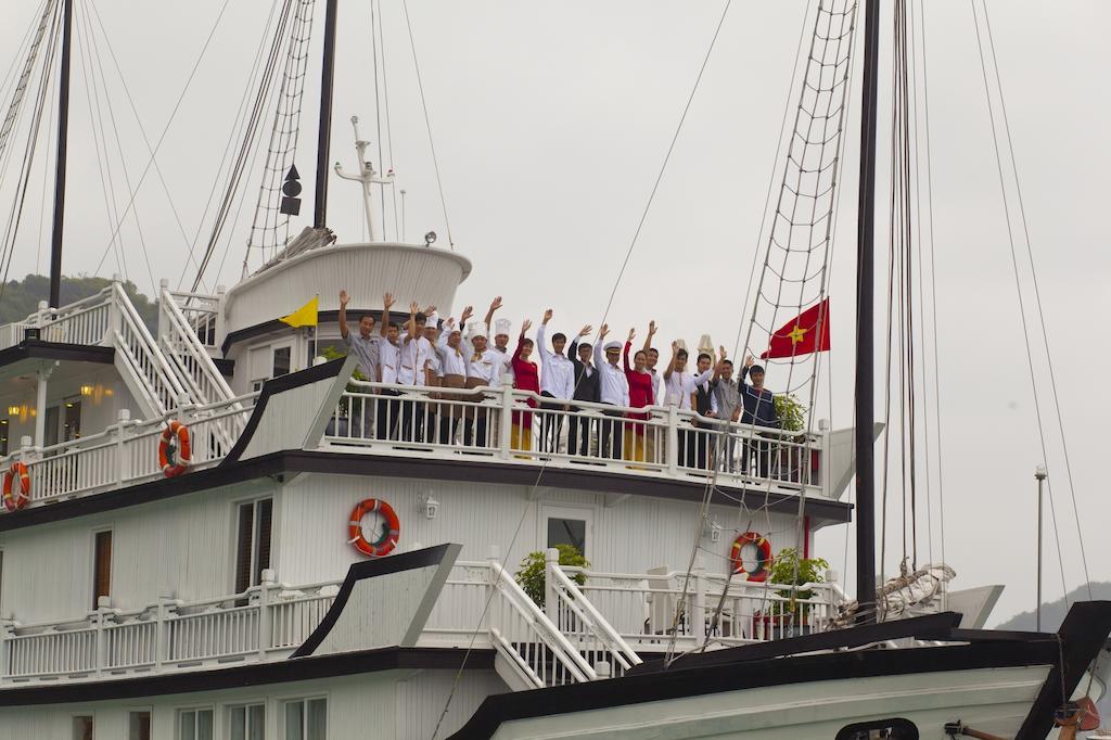 Signature Halong Cruise Hạ Long-öböl Kültér fotó