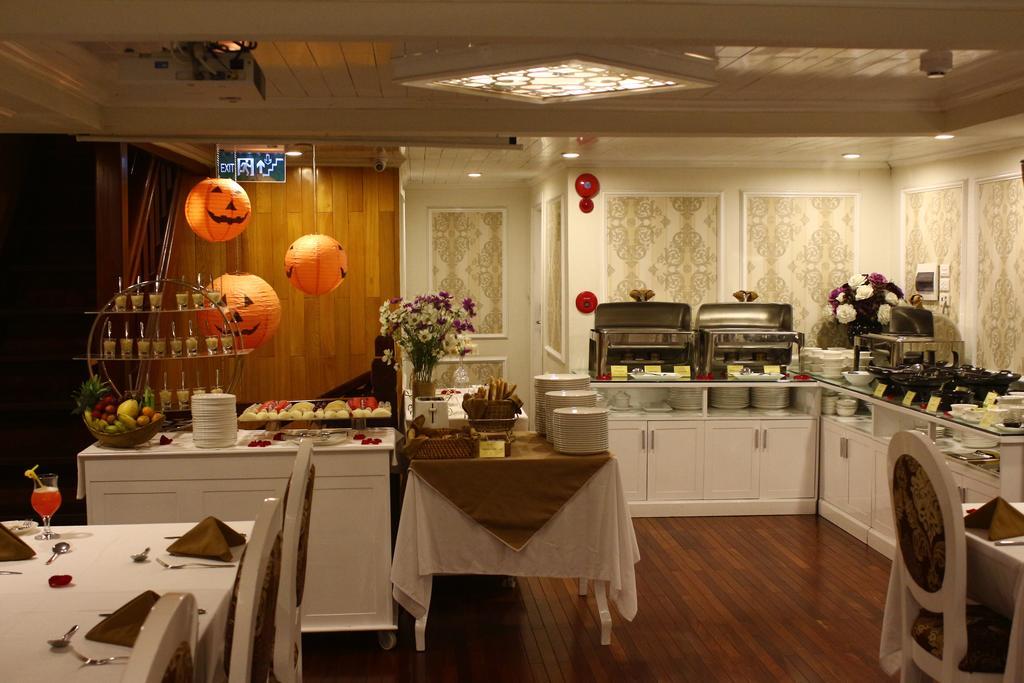 Signature Halong Cruise Hạ Long-öböl Kültér fotó
