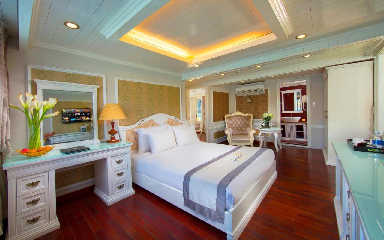 Signature Halong Cruise Hạ Long-öböl Kültér fotó