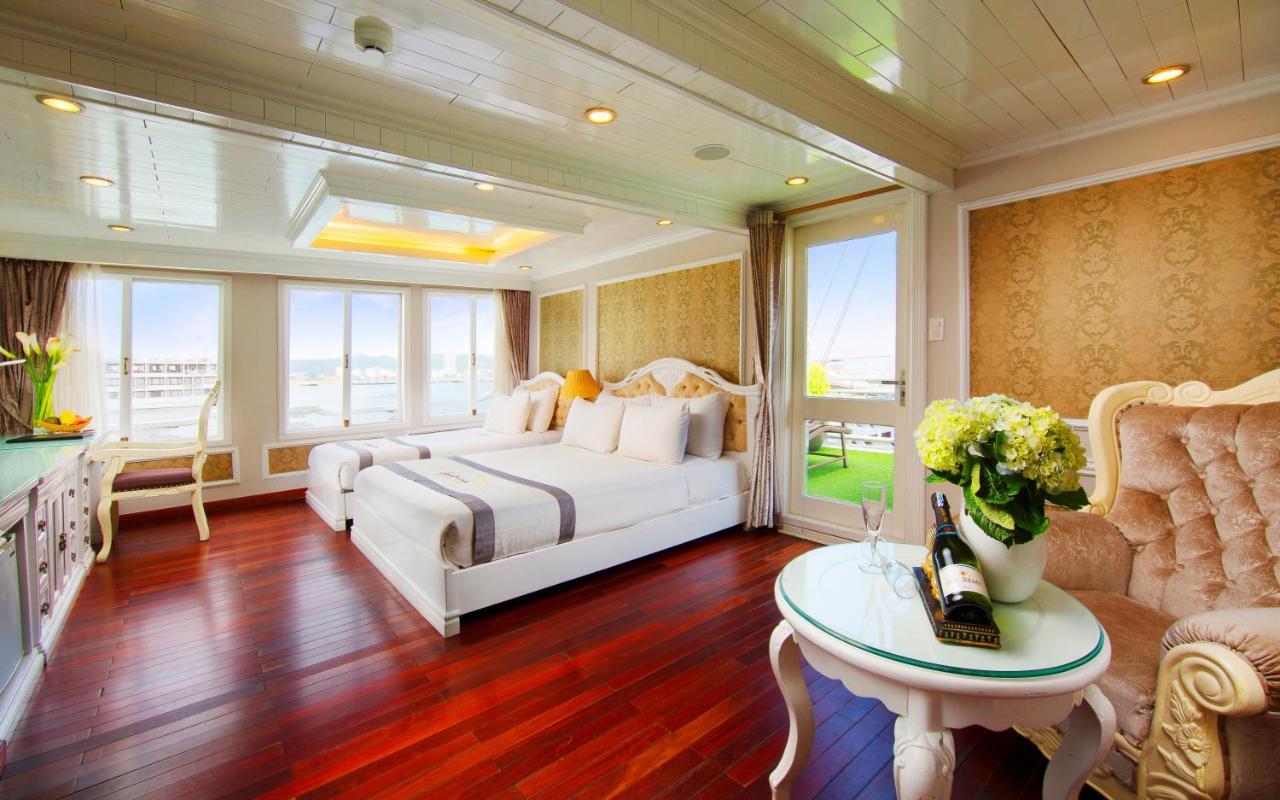 Signature Halong Cruise Hạ Long-öböl Kültér fotó