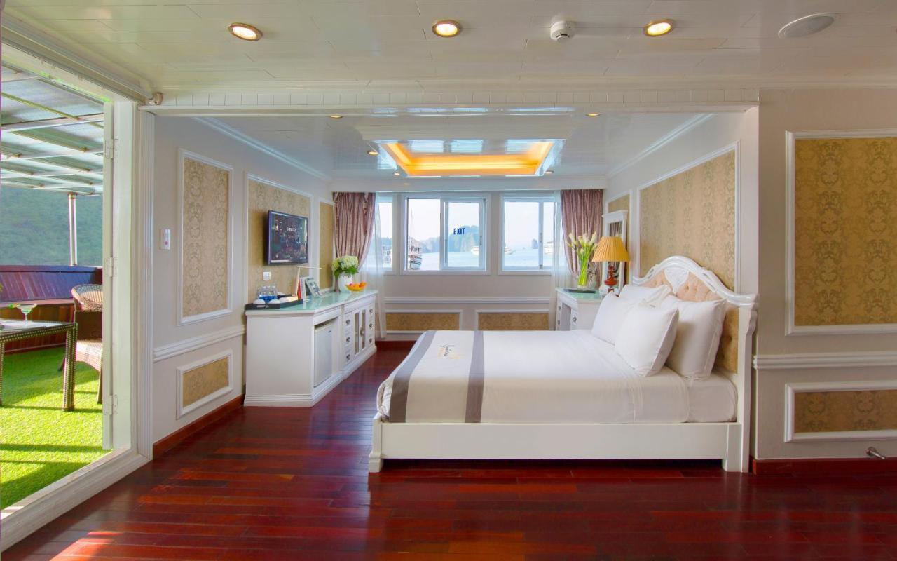 Signature Halong Cruise Hạ Long-öböl Kültér fotó